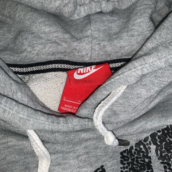 Nike gray pull over hoodie - Picture 2 of 2